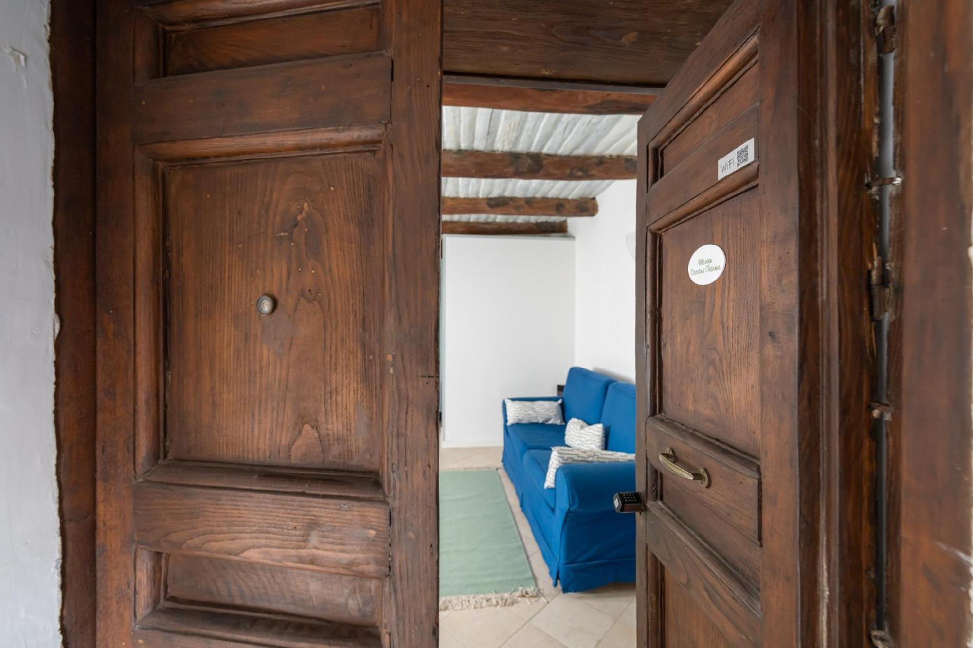 那不勒斯Maison Cassano Charme公寓 外观 照片